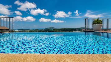 Piscina all'aperto