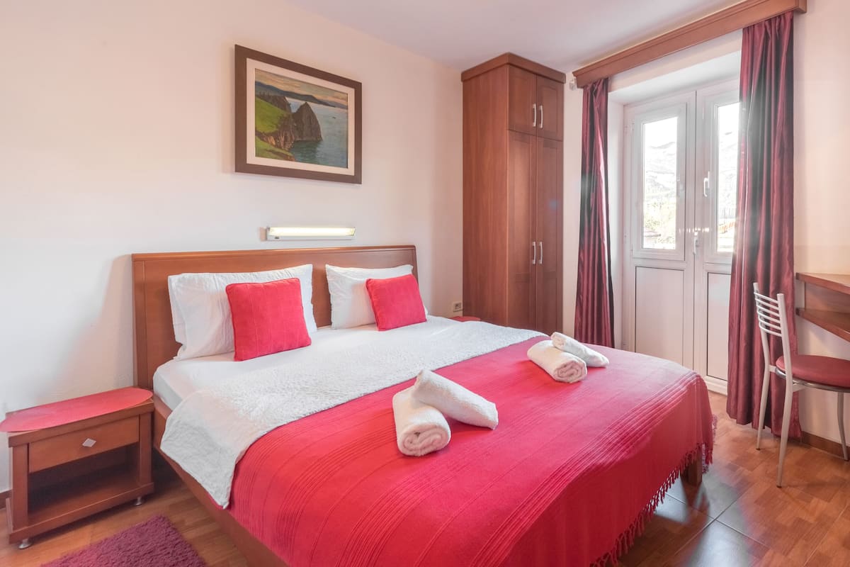 Appartement Confort, 2 chambres, balcon, vue mer