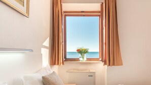 Studio, Sea View | Premium bedding, down comforters, in-room safe, desk - R-Club Old Town Apartments (Budva)