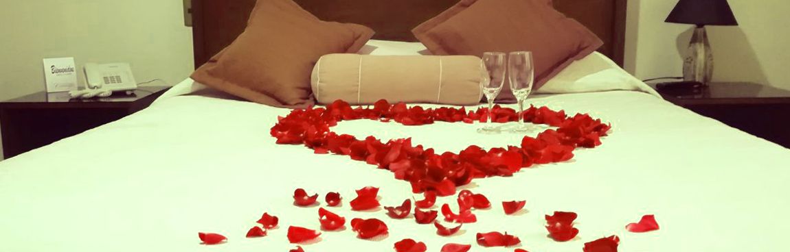 minibar, in-room safe, desk, laptop workspace