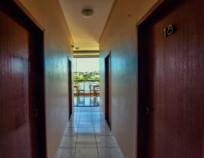 Hallway - Hotel Califórnia (Jatai)