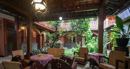 RedDoorz near Stasiun Kota Baru Malang