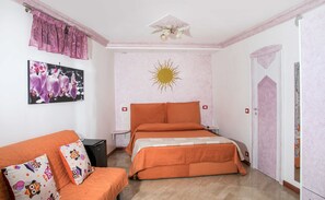 Basic Double Room | Minibar, in-room safe, soundproofing, free WiFi - Capri Dreaming (Anacapri)
