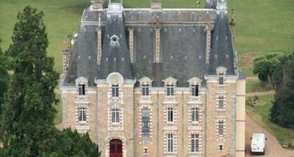 Chateau de Montbraye