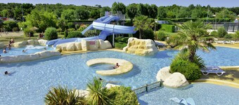 Camping Les Places Dorees