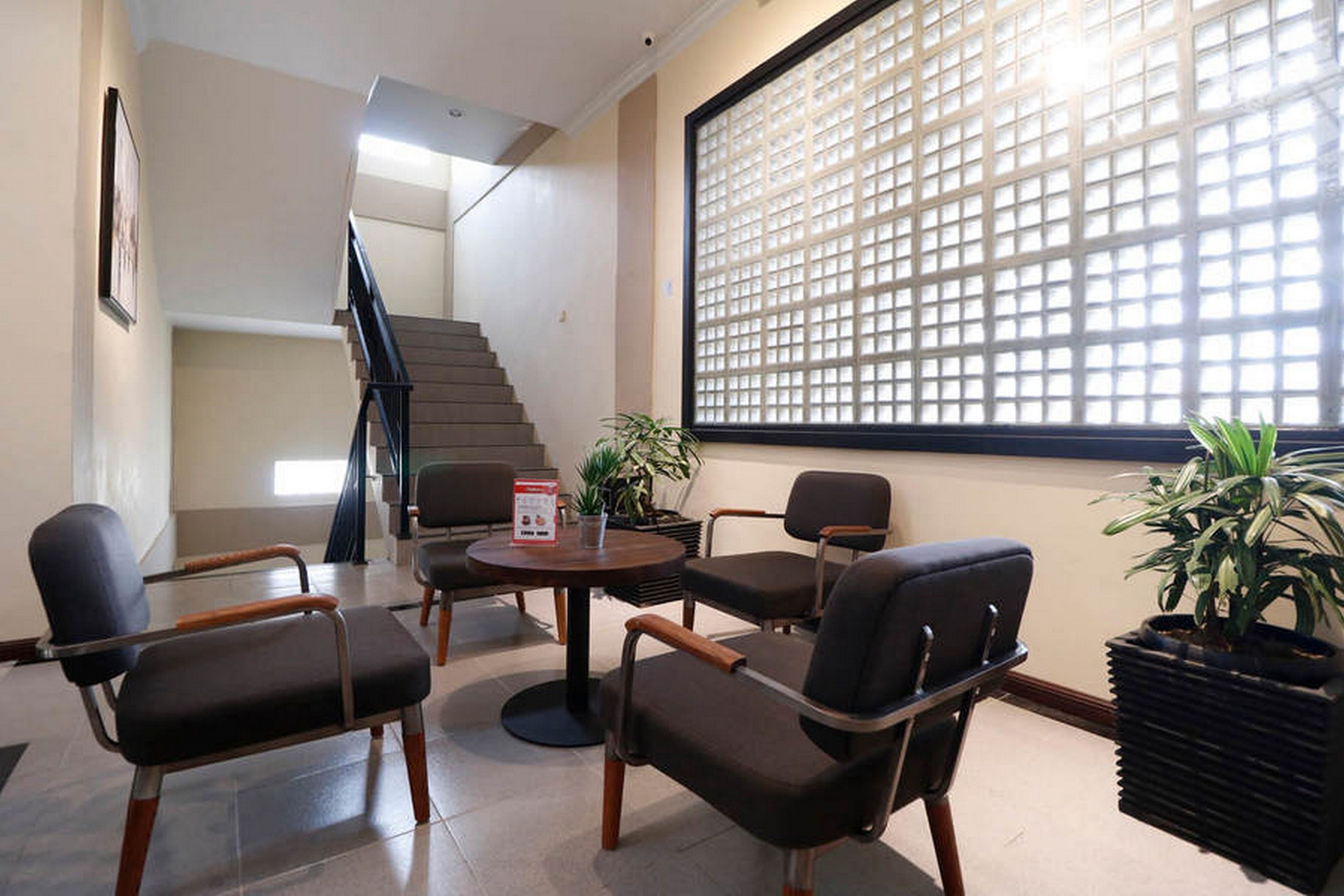 Foto - RedDoorz Plus near Universitas Sumatera Utara