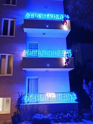 Front of property – evening/night - Apartments Andrijanic (Baska Voda)