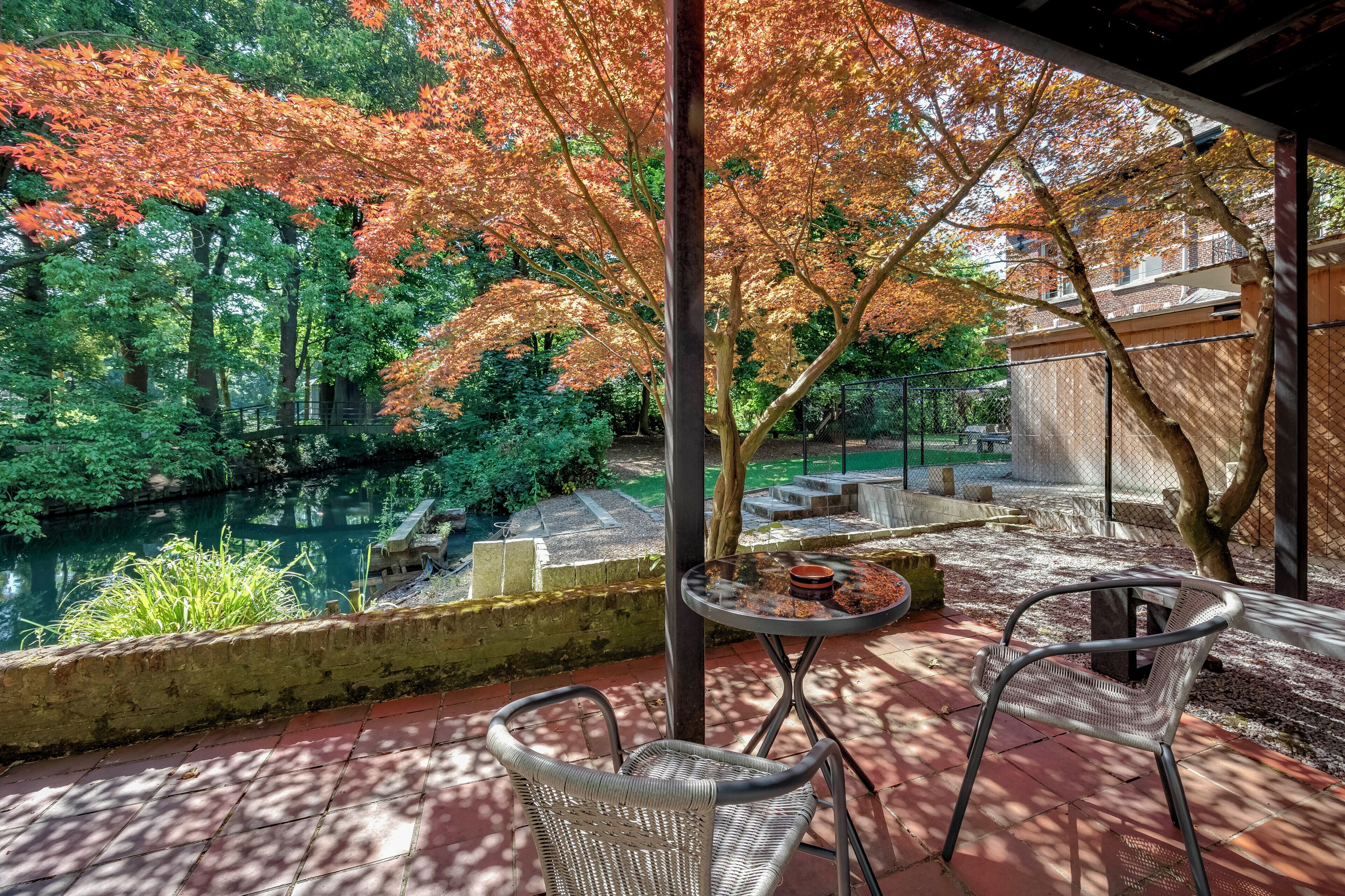 Comfort Double or Twin Room, Park View, Annex Building | Desk, blackout drapes, iron/ironing board (on request), WiFi (free)