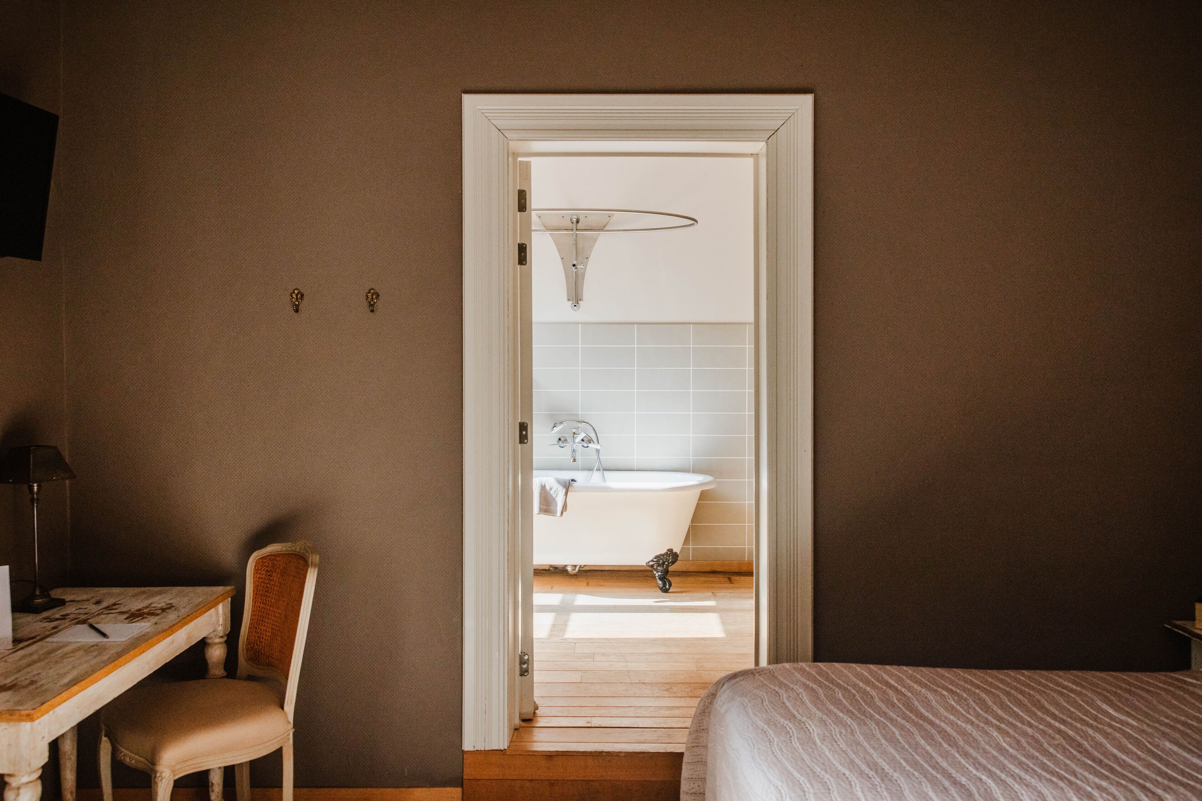 suite, park view, garden area | 1 bedroom, individually decorated, individually furnished, desk