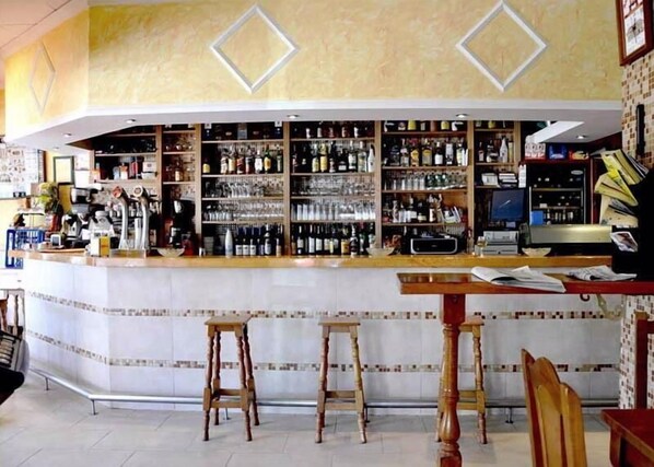 Bar (en la propiedad)