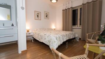 1 chambre, literie de qualité supérieure, décoration personnalisée