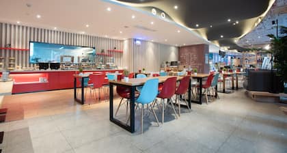 ibis Lanzhou Peili Square