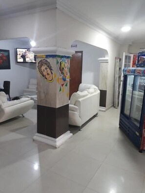 ロビー応接スペース