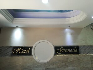 Reception hall - Hotel Granada Inn (Barranquilla)