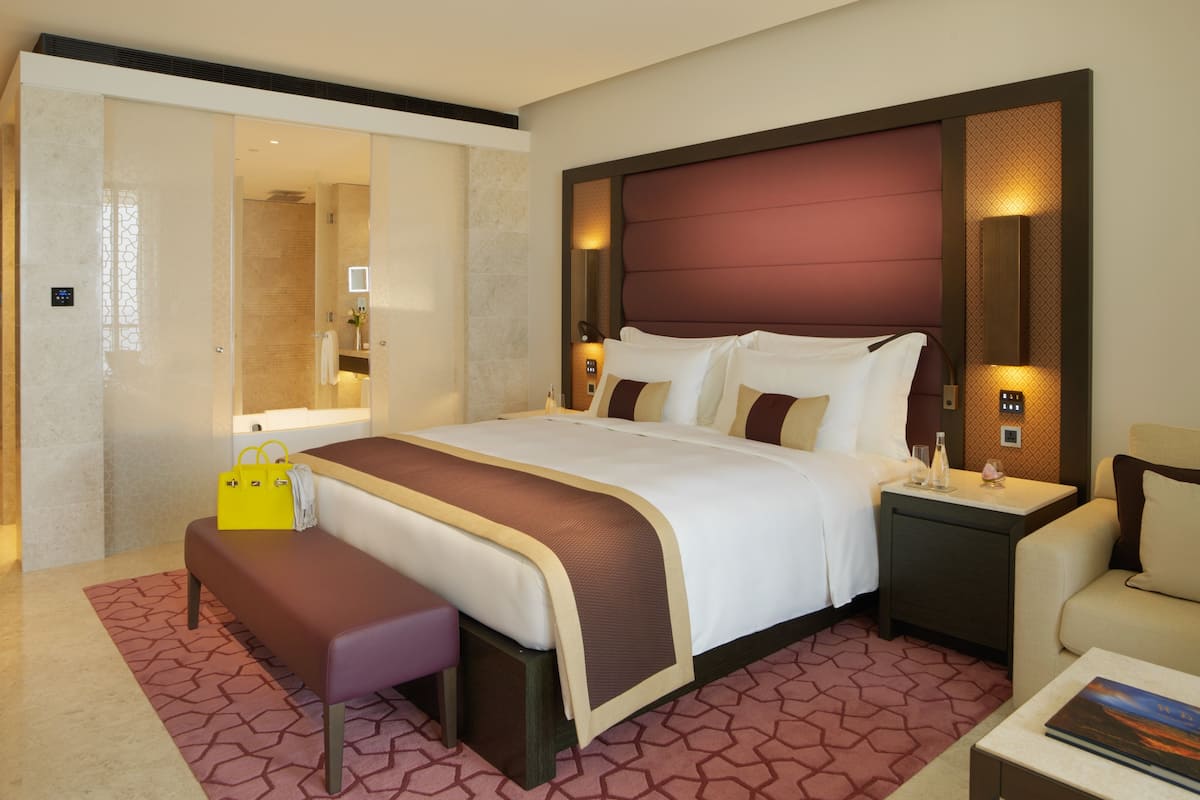 1 bedroom, premium bedding, minibar, in-room safe