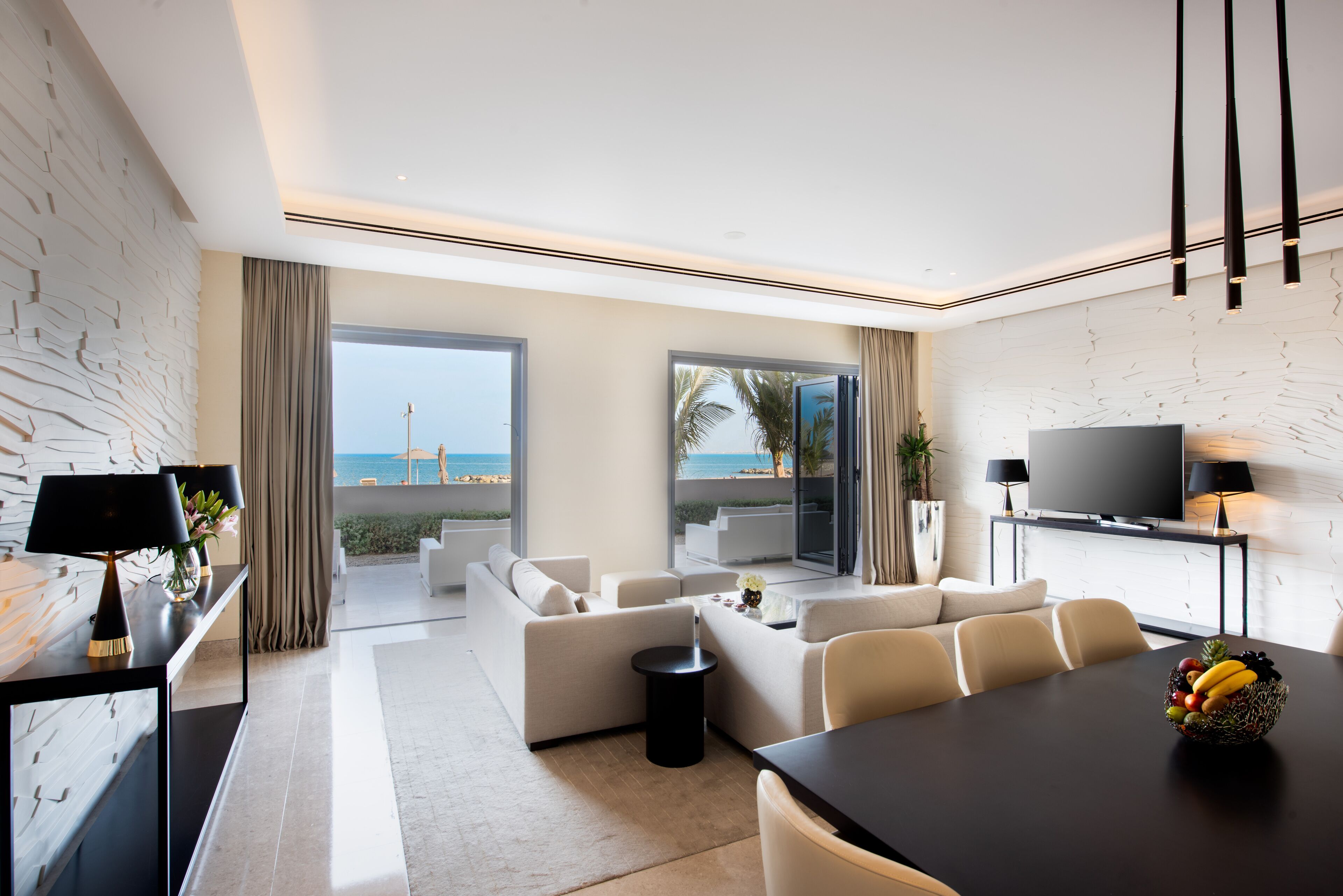 Presidential Suite, 1 Bedroom, Private Pool, Beach View (Royal Suite) | Living room | LCD TV