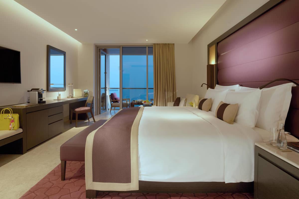 Deluxe Room, 1 Bedroom, Balcony, Sea View (Deluxe Sea View King)