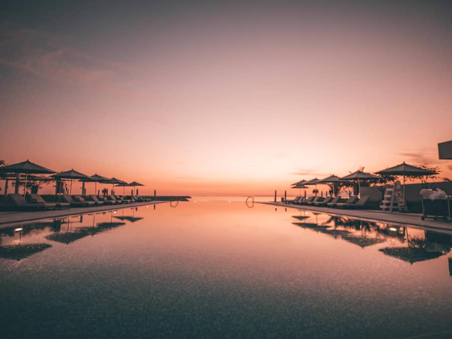 2 piscinas al aire libre, sillones reclinables de piscina