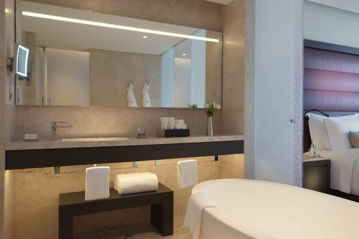 Superior Room, 1 Bedroom (Superior Room Twin) | 1 bedroom, premium bedding, minibar, in-room safe