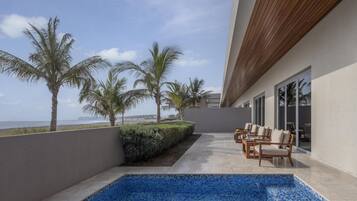 Grand-sviitti, 1 makuuhuone, yksityinen uima-allas, rantanäköala (Grand Deluxe Plunge Pool Suite) | Näkymä huoneesta