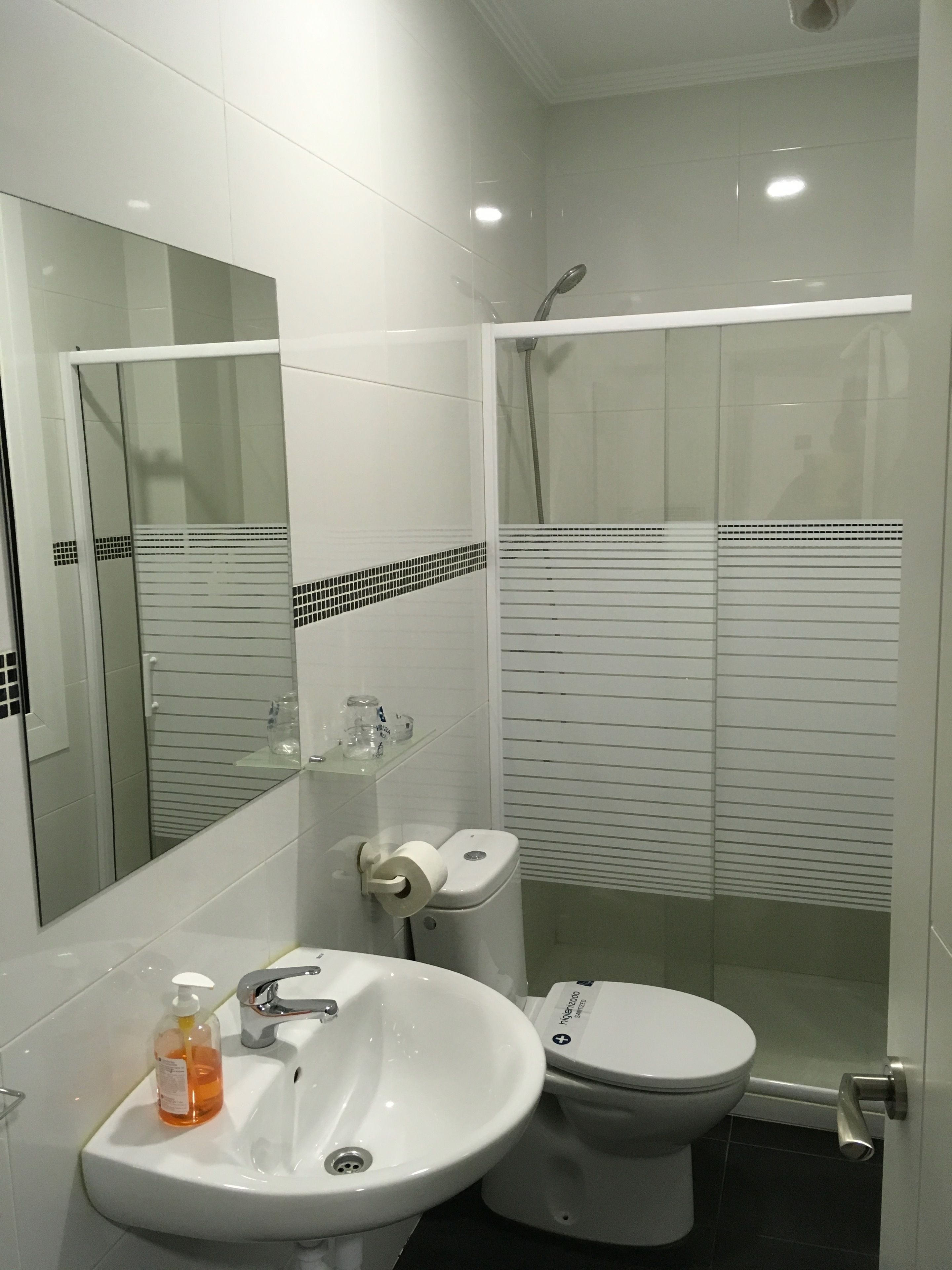 Photo - Pensión La Bilbaina - Albergue Logroño