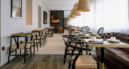 Urban Style Hôtel Lapérouse