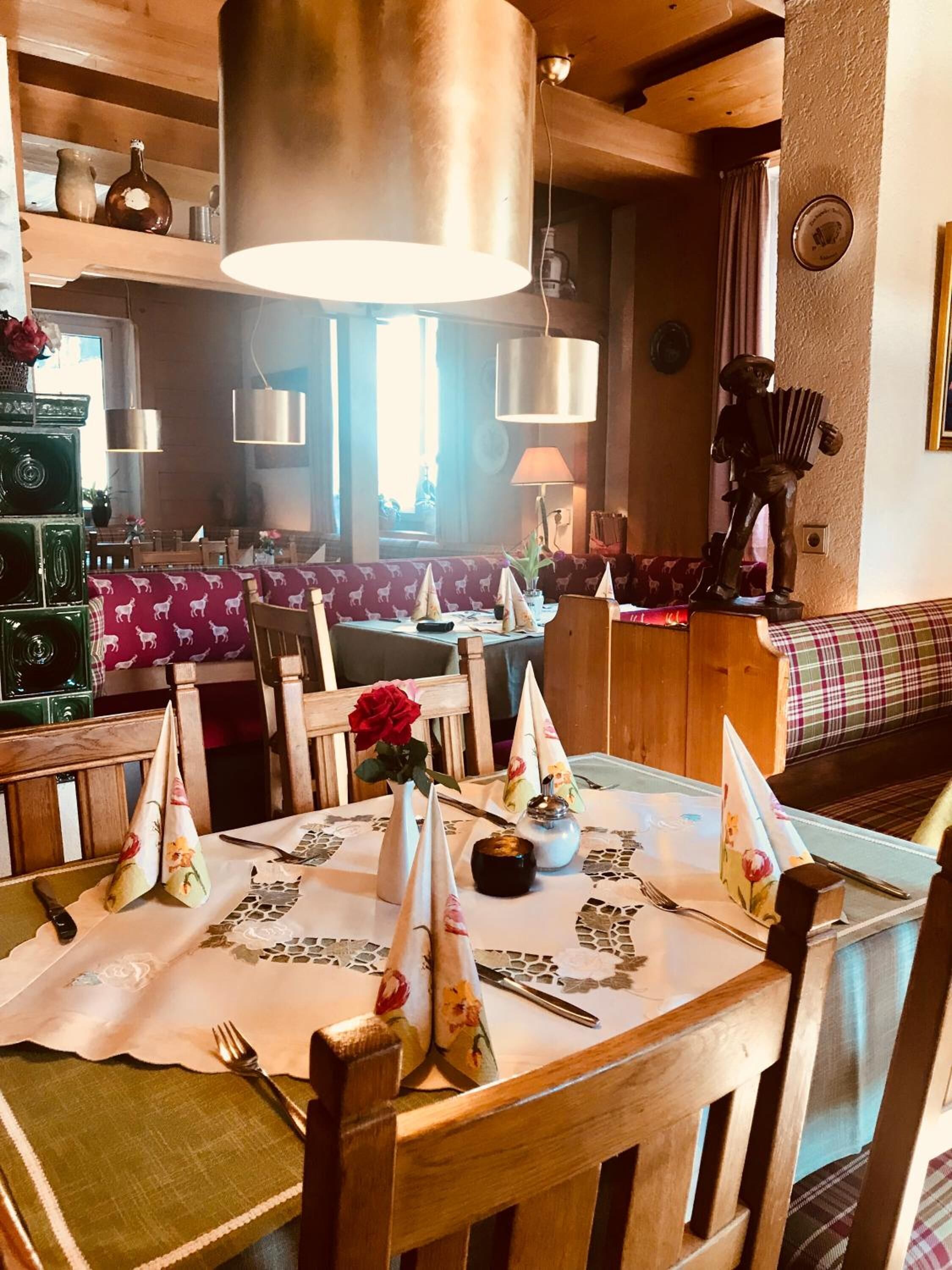 lunch and dinner served, regional cuisine