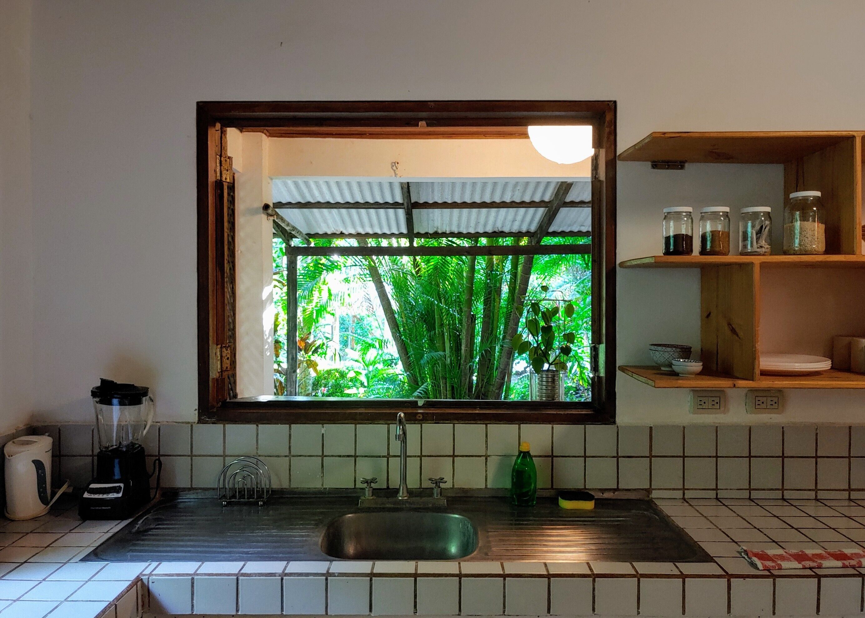 Căn hộ dành cho gia đình, 2 phòng ngủ, bếp, quang cảnh vườn | Bếp riêng | Tủ lạnh, lò nướng, bếp nấu, dụng cụ pha cà phê/trà 