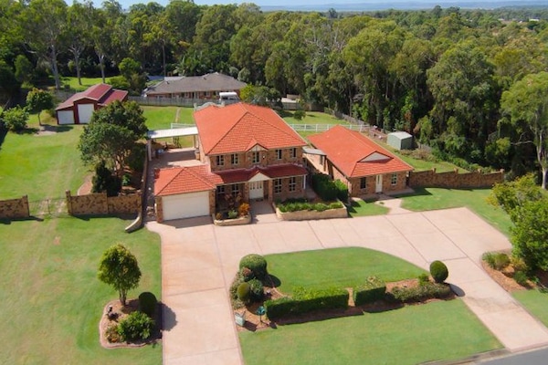 A beautiful home set on 6000sq block. Lots of space for your family and friends