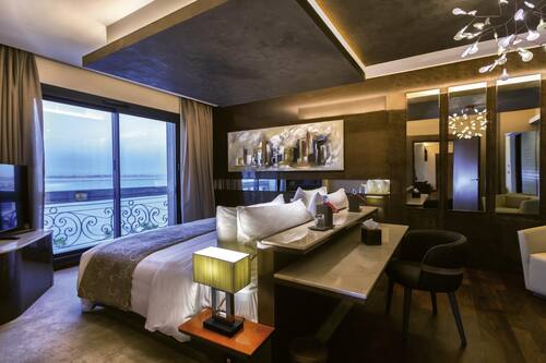 Presidential Suite, 2 Double Beds, Lake View