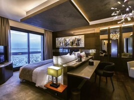 Presidential Suite, 2 Double Beds, Lake View | Premium bedding, in-room safe, individually decorated