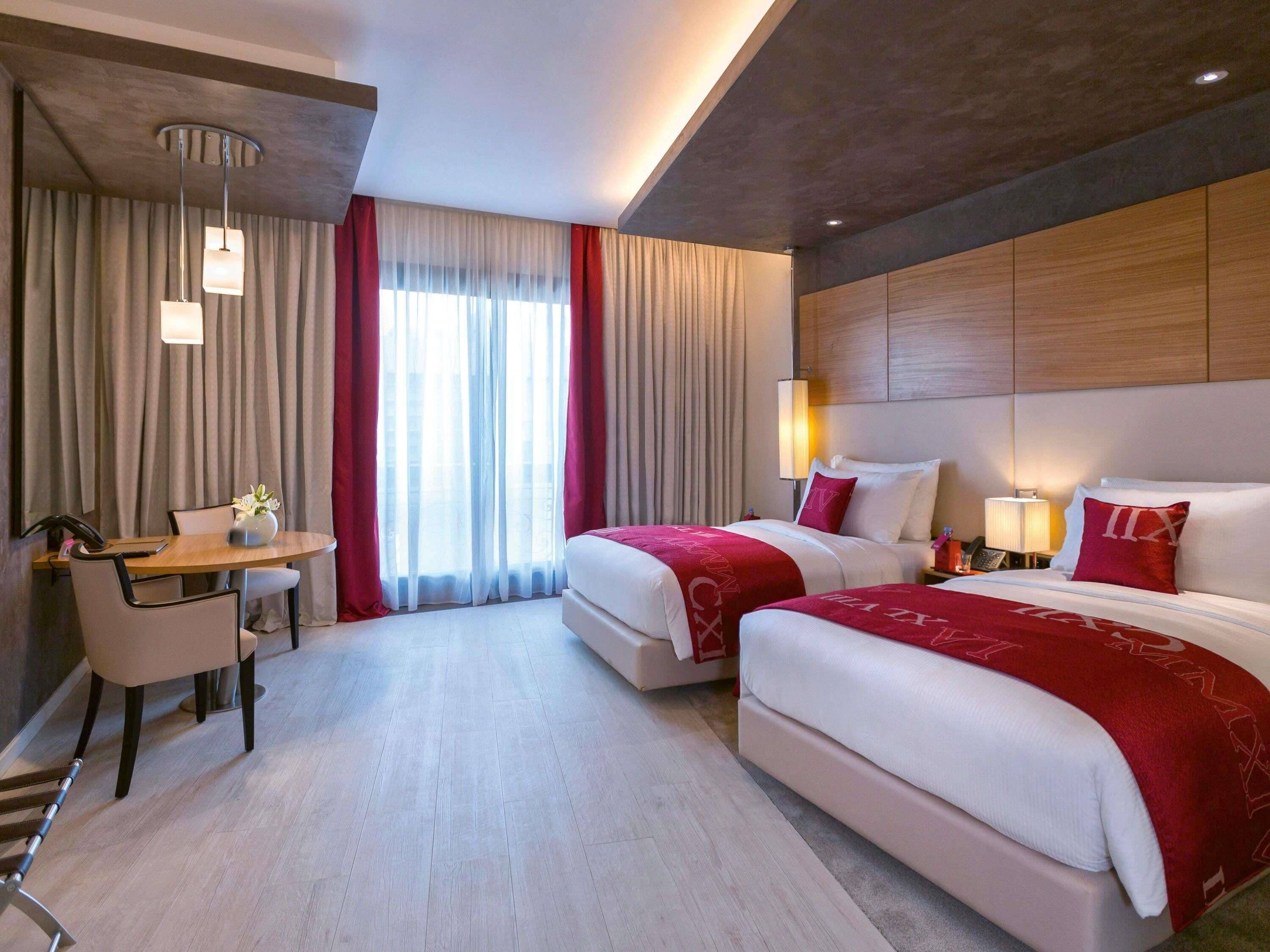 Premium-sengetøj, pengeskab på værelset, individuelt design