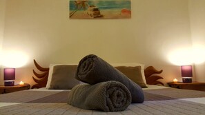 Appartamento, sul cortile | 1 camera, culle/letti per bambini (a pagamento), Wi-Fi gratuito