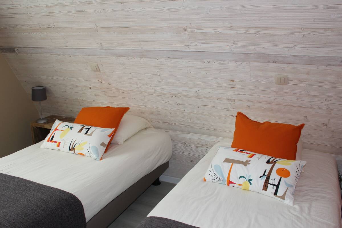 Comfort-Doppel- oder -Zweibettzimmer, 2 Einzelbetten