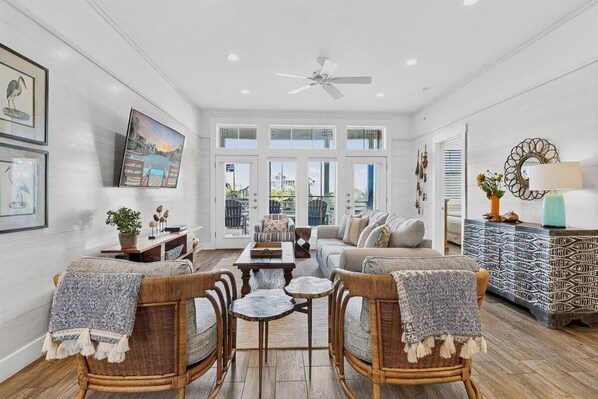 Smart TV, DVD player, books, video library