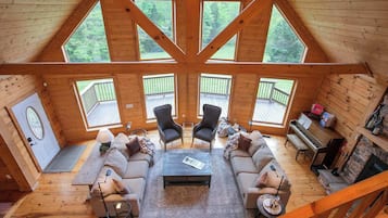 TV, fireplace, DVD player, offices