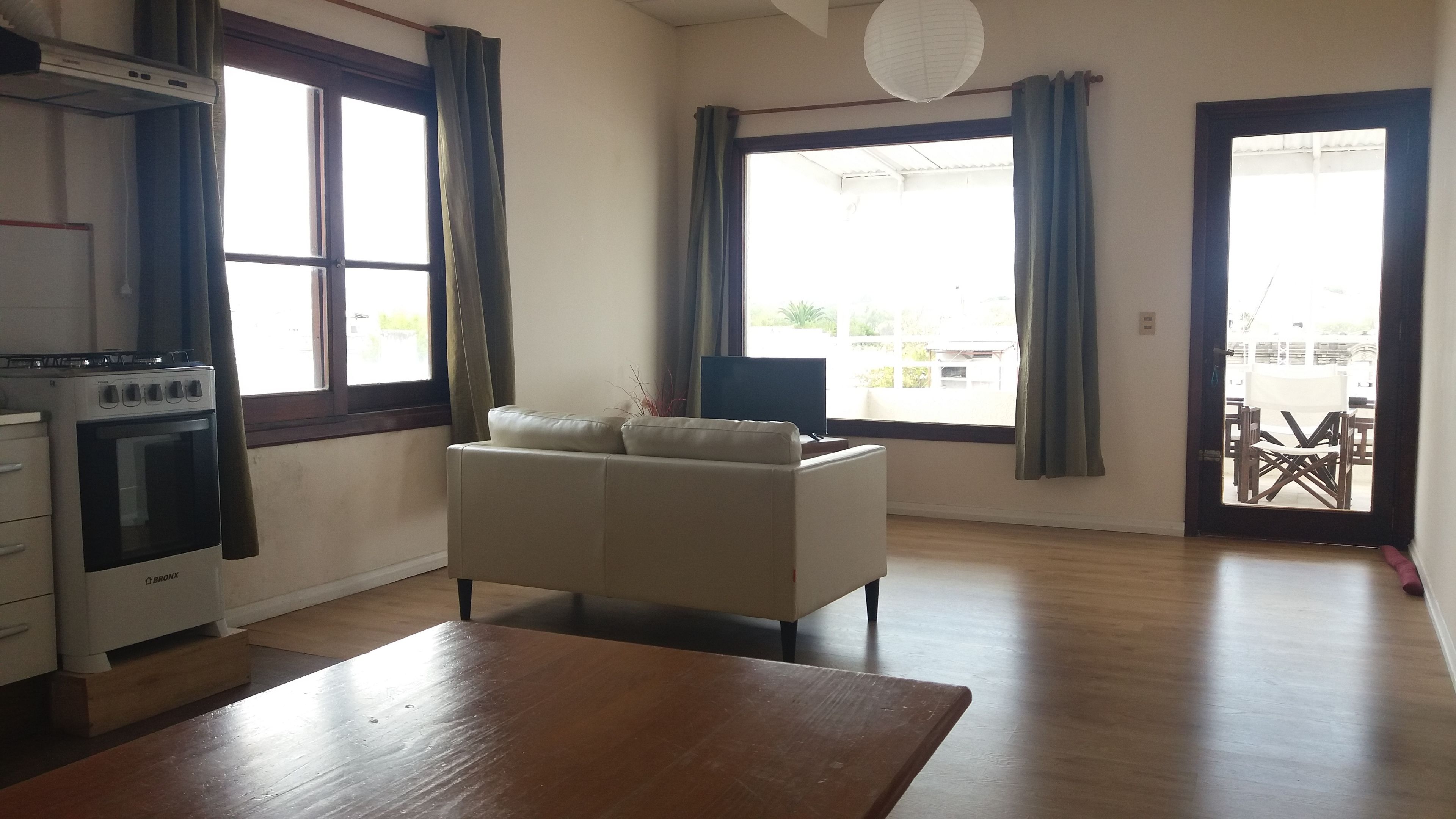 Apartamento superior, varias camas | Wifi gratis y ropa de cama