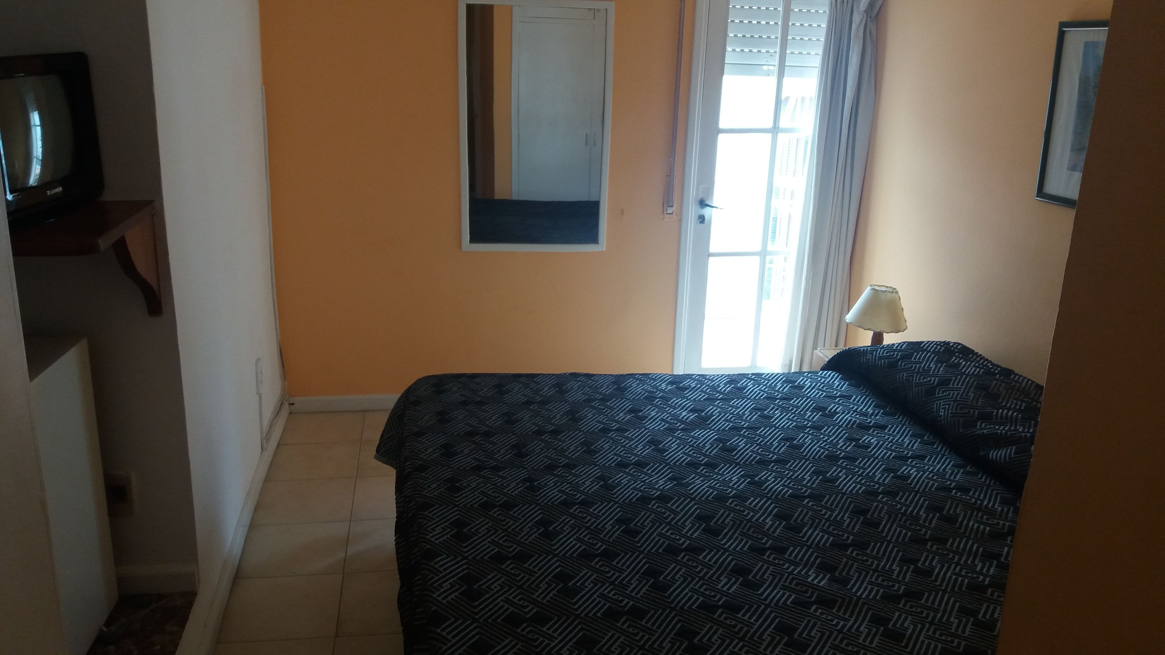 Habitación estándar doble, 1 cama doble o 2 individuales | Wifi gratis y ropa de cama