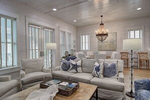 Smart TV, DVD player, books, video library - Grand Cinnamon Shore Home w/ Screen Porch on Pool & Lake+Great Amenities! (Port Aransas)