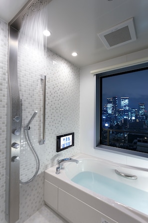 Bathroom shower