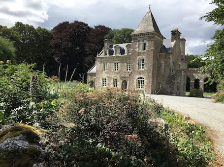 Vistas desde el alojamiento. Château de la Ville Voisin