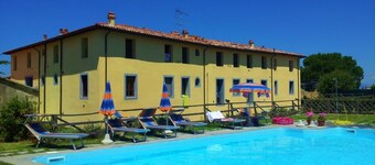 Apartment in Palazzo- Residence Giuly Rosselmini -Pool