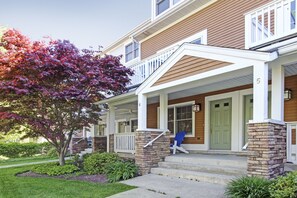 City resortwoning, 3 slaapkamers, patio | Terras