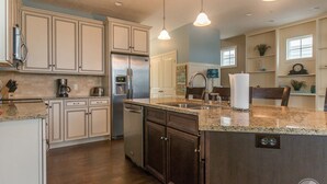 Private kitchen - Lake Street Townhome (Saugatuck)