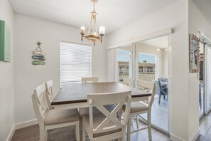 Dining - Island House Beach Resort V10A (Siesta Key)