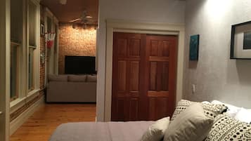 1 chambre, fer et planche à repasser, Wi-Fi gratuit