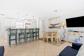 Interior - Charming 2BR Condo Outrigger #4  by RVA (Longboat Key)