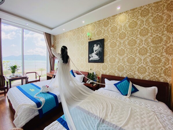 VIP 2 | Living area | Flat-screen TV - Hong Diep Hotel (Quy Nhon)