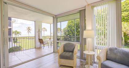 Lovely Beach View 2 makuuhuoneen ja 2 kylpy West Gulf Drive