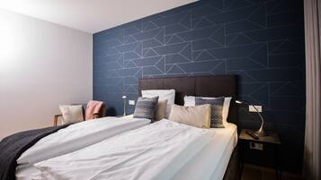 2 Schlafzimmer, Zimmersafe, Bügeleisen/Bügelbrett, Reisekinderbett